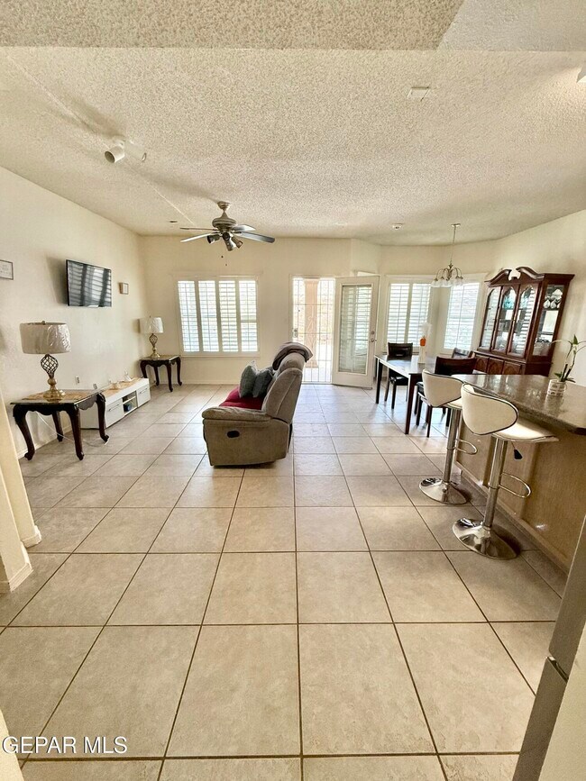 Building Photo - 3625 W Vitex Cir
