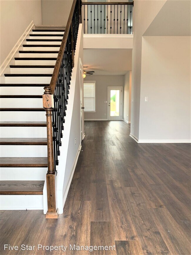 Building Photo - 4 br, 3.5 bath House - 1222 Westlawn Blvd