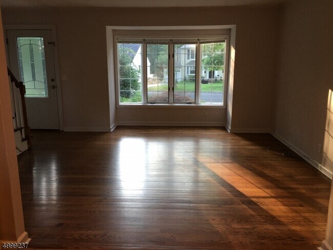 Foto del edificio - 58 Beechwood Rd