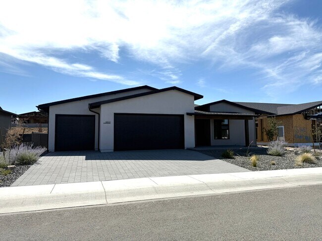 Building Photo - Brand New home in Jasper!