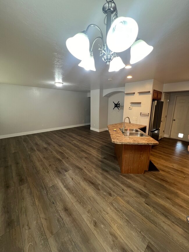 Building Photo - 1284 Lily Pad Dr