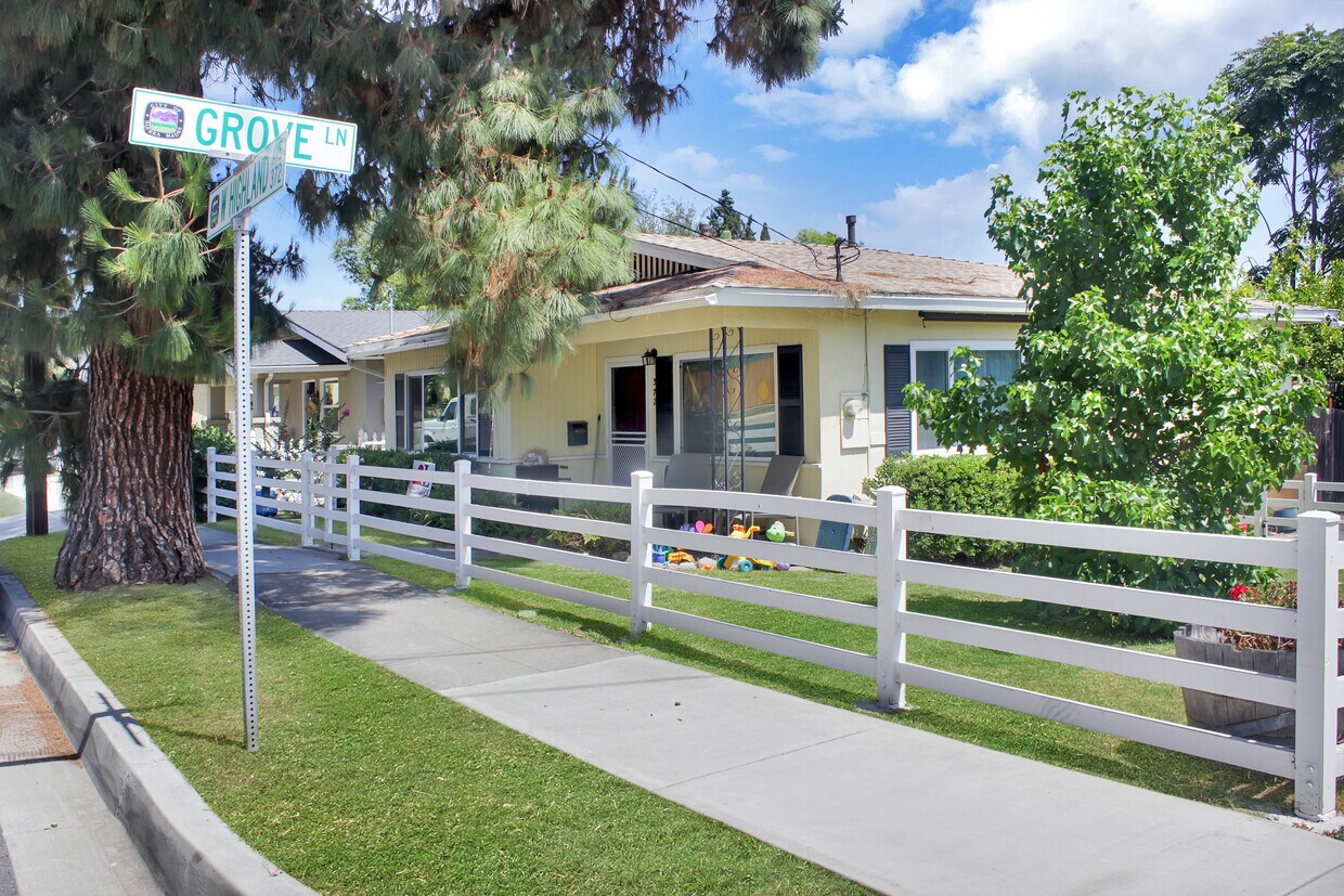 372 W Highland Ave, Sierra Madre, CA 91024 House for Rent in Sierra