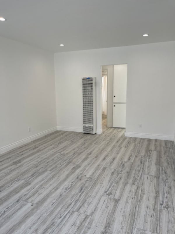 Building Photo - 3433 Madera Ave
