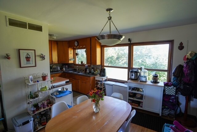 Foto del edificio - 150 Honness Ln