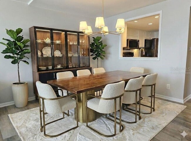 Photo - 2611 Bayshore Blvd Townhome