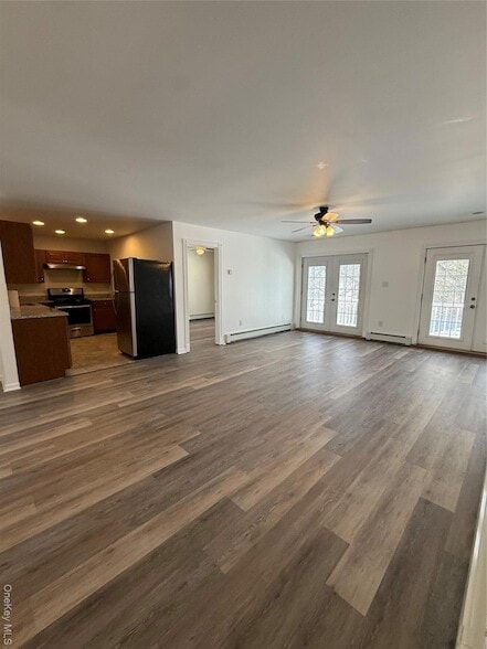 Foto del edificio - 24 St James Pl