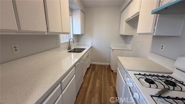 Building Photo - 300 S 5th Ave