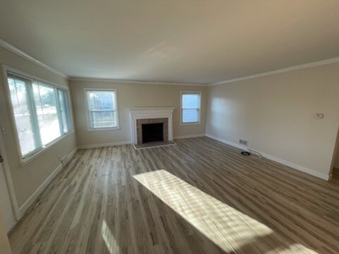 Building Photo - 2156 W Market St