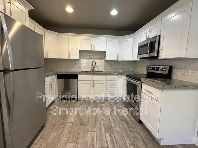 Foto del edificio - 2647 Jasper St