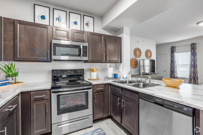 2 habitaciones, 2 baños, 108 m2, cocina - Artisan Crossing Apts
