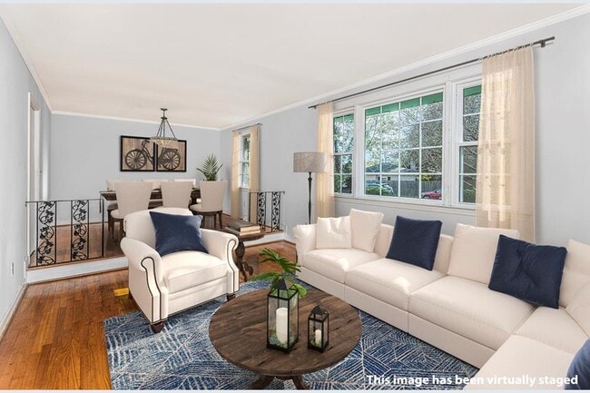 Photo - 1395 W Lenevar Dr House