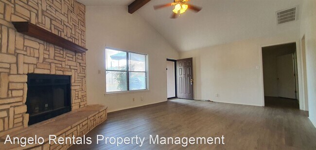 Foto del edificio - 4 br, 2 bath House - 2922 N. Oakes