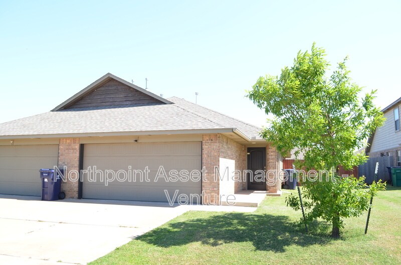Primary Photo - 8814 SW 45th St