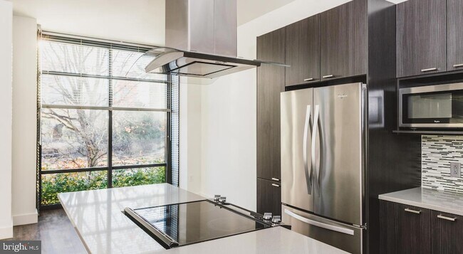 Foto del edificio - 450 N 18th St