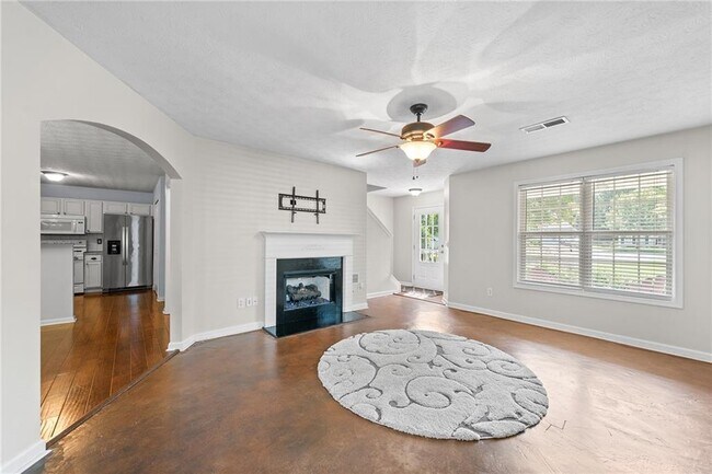 Building Photo - 3095 Heatherbrook Trce