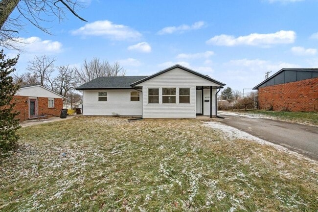 Building Photo - 4201 Lobata Pl