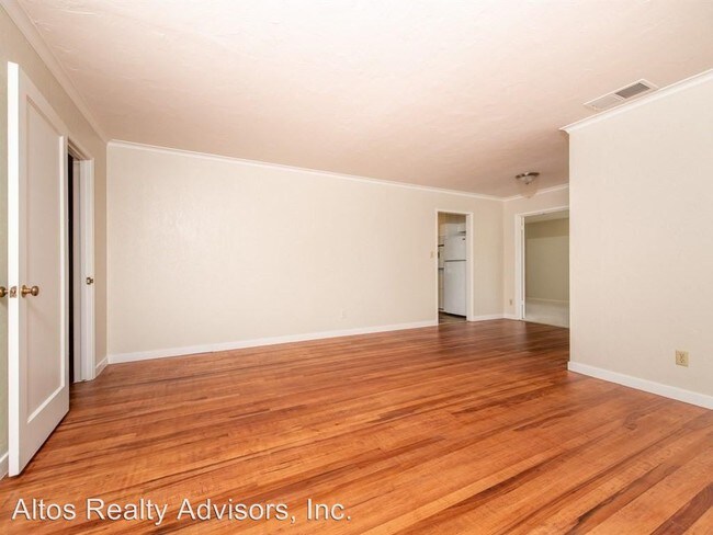 Building Photo - 3 br, 2 bath House - 726 Rose Lane