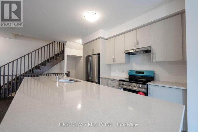 Building Photo - 1401 Courtleigh Trl