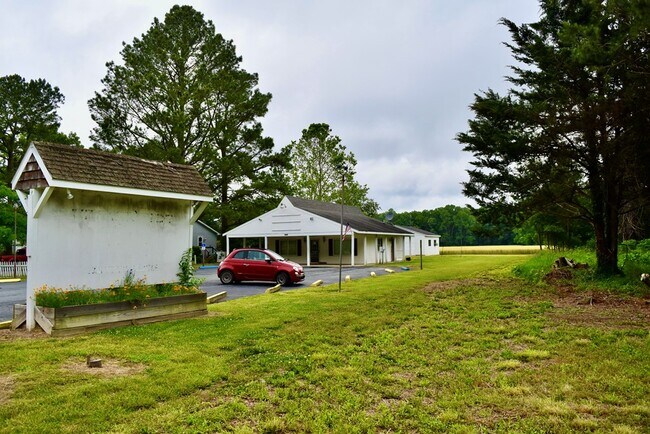 Foto del edificio - 33453 Chincoteague Rd