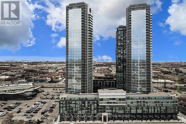 Building Photo - 2908 Hwy 7