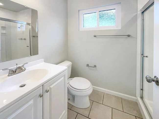 Foto del edificio - 5921 Hillsdale Blvd