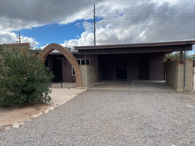 Building Photo - 8001 N El Tovar Pl