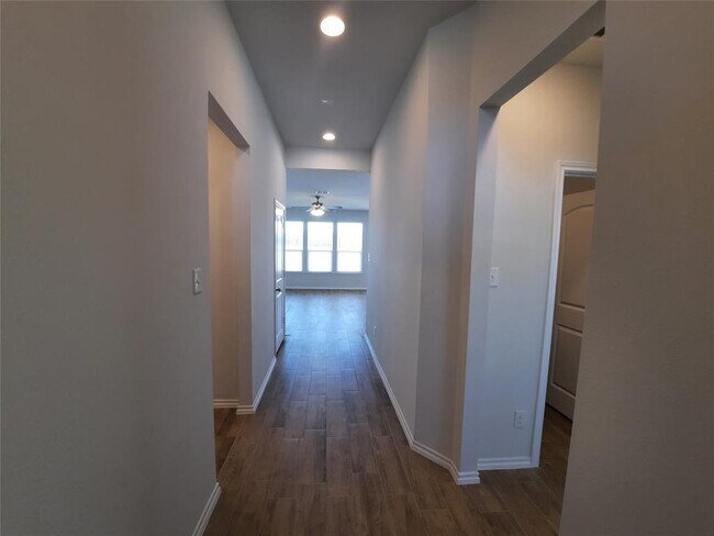 Building Photo - 1617 Barberry Hill Rd