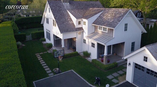Building Photo - 42 McGuirk St