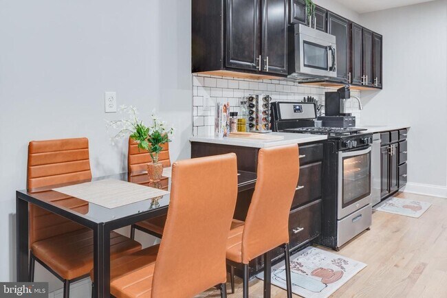 Foto del edificio - 1255 Raum St NE