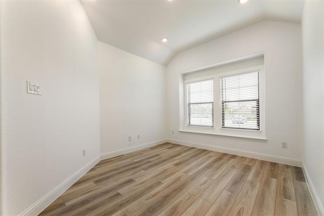 Foto del edificio - 3612 Chapman Cir