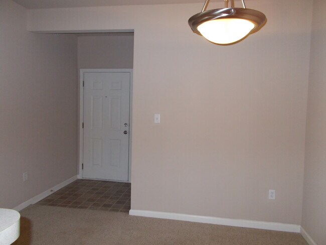 Foto del edificio - One Bedroom in Walker Square