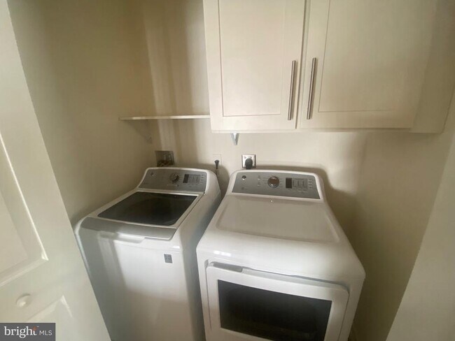 Foto del edificio - 126 Mortimer St