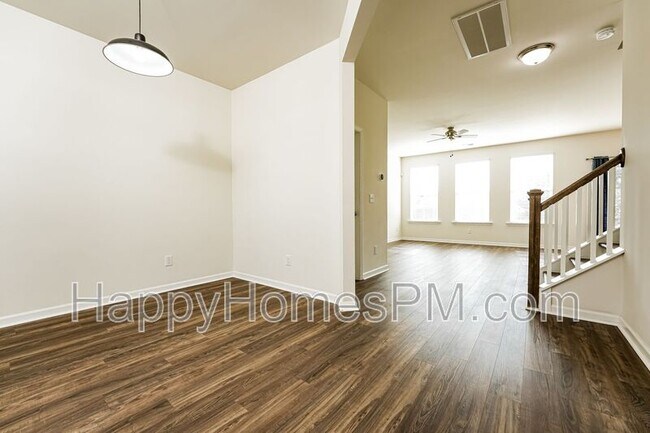 Foto del edificio - 514 Adalina Dr