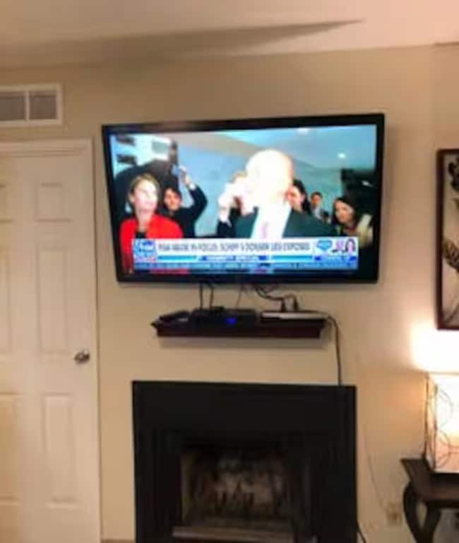 Photo - 1745 E Glenn St Apartment