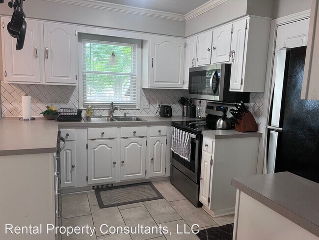 Building Photo - 3 br, 2 bath House - 1645 Stilesgate St. SE