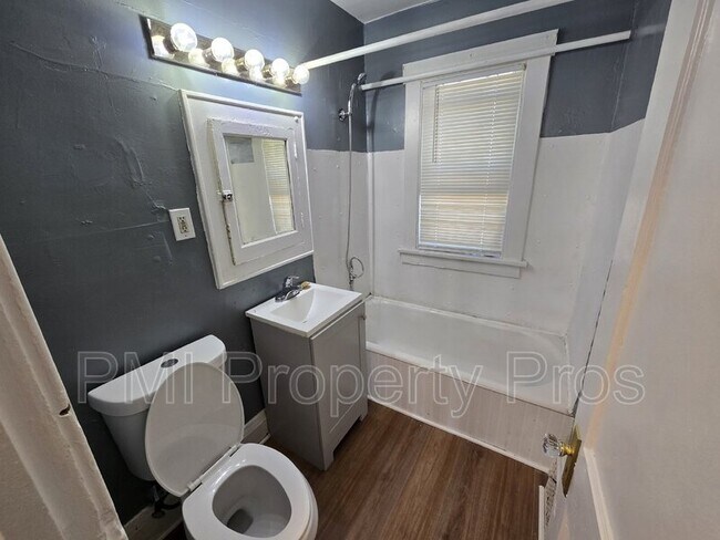 Foto del edificio - 3371 N Richards St