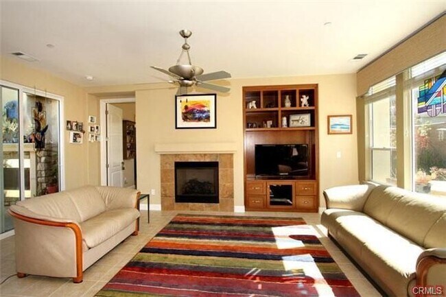 Building Photo - 1148 Vaquero Way