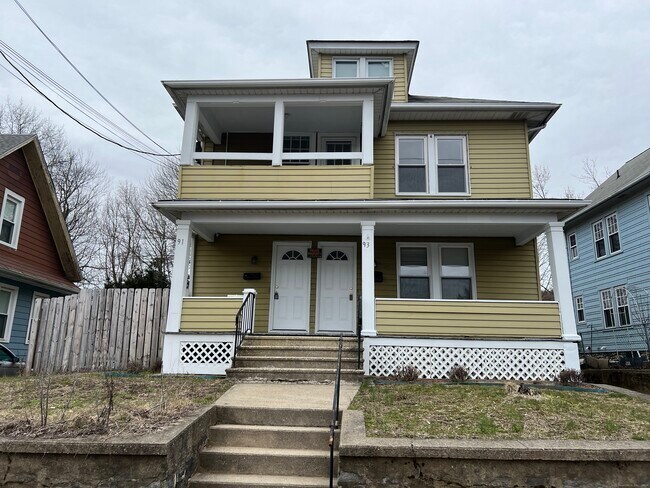 Foto del edificio - 93 Westfield Ave