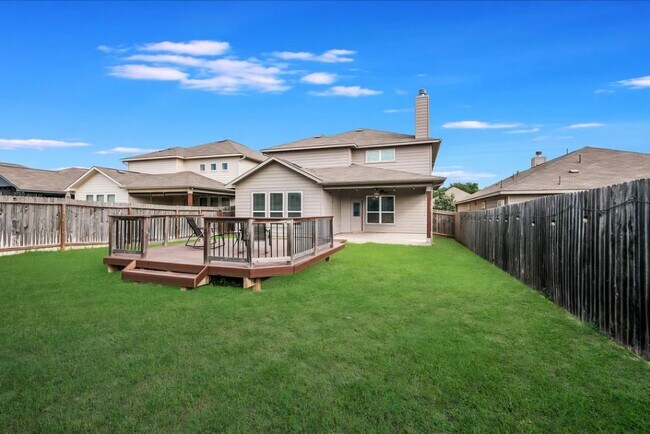 Foto del edificio - 8252 Breezy Cv
