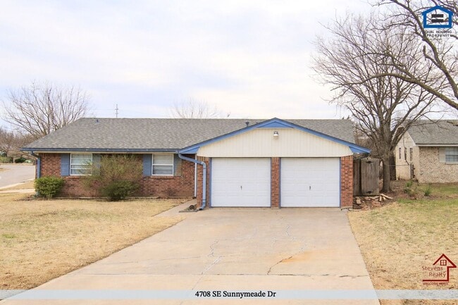 Building Photo - 4708 SE Sunnymeade