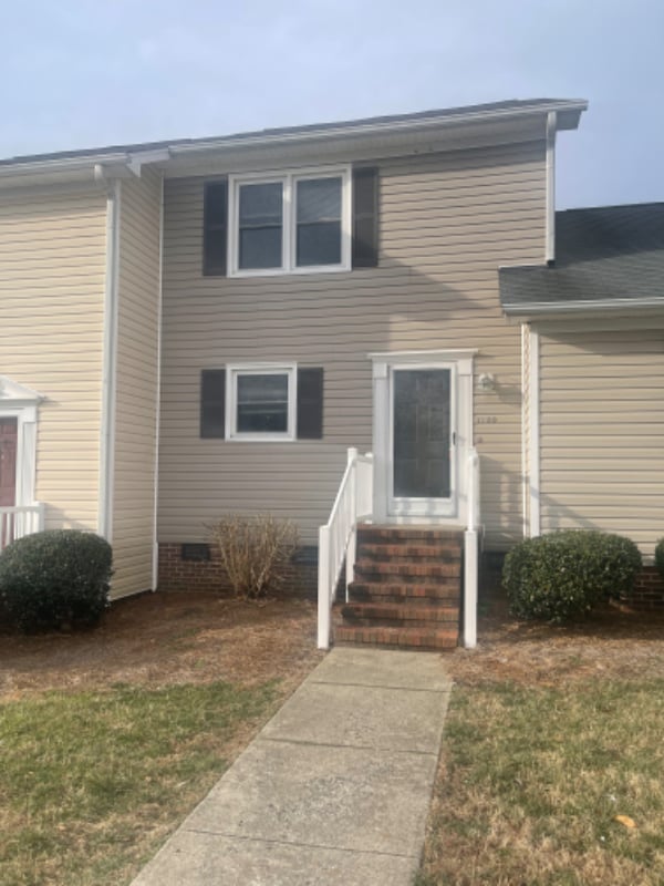 Primary Photo - 1139 Glendale Dr