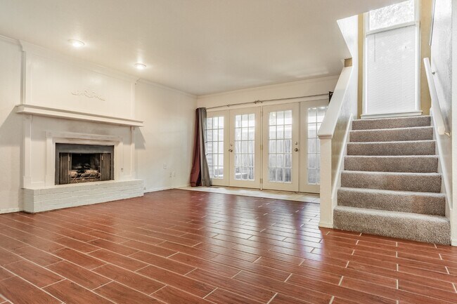 Building Photo - 2013 Three Stars Rd