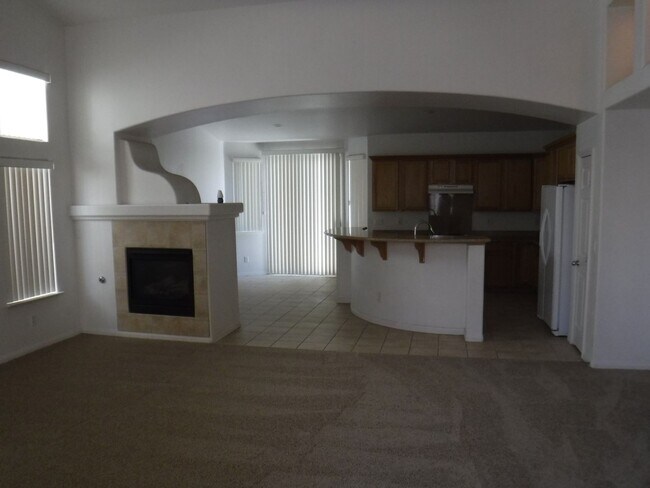 Foto del edificio - 2 BED, 2 BATH HOME WITH CASITA (3rd bedroom is the casita)