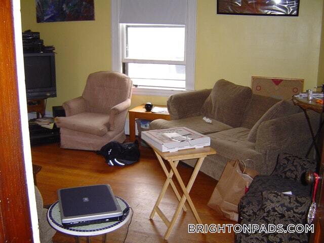 Foto del edificio - 46 Mapleton St