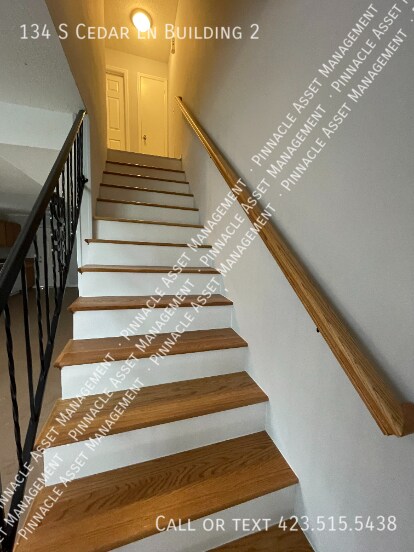 Foto del edificio - 134 S Cedar Ln