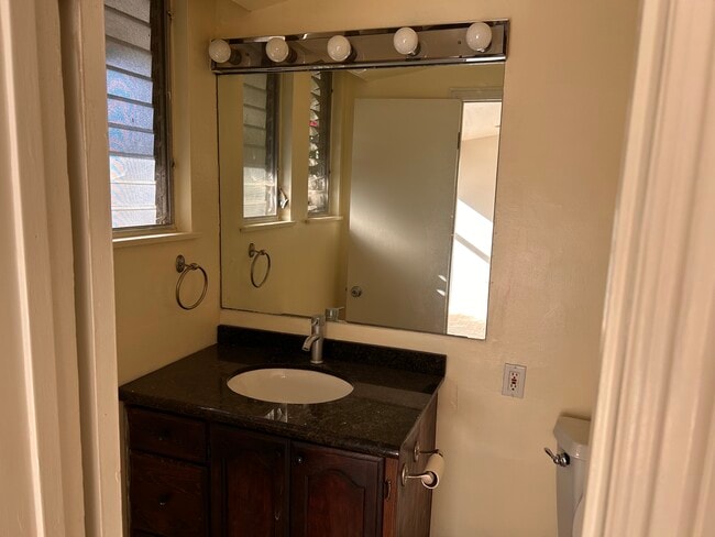 Foto del edificio - 22839 Epsilon St