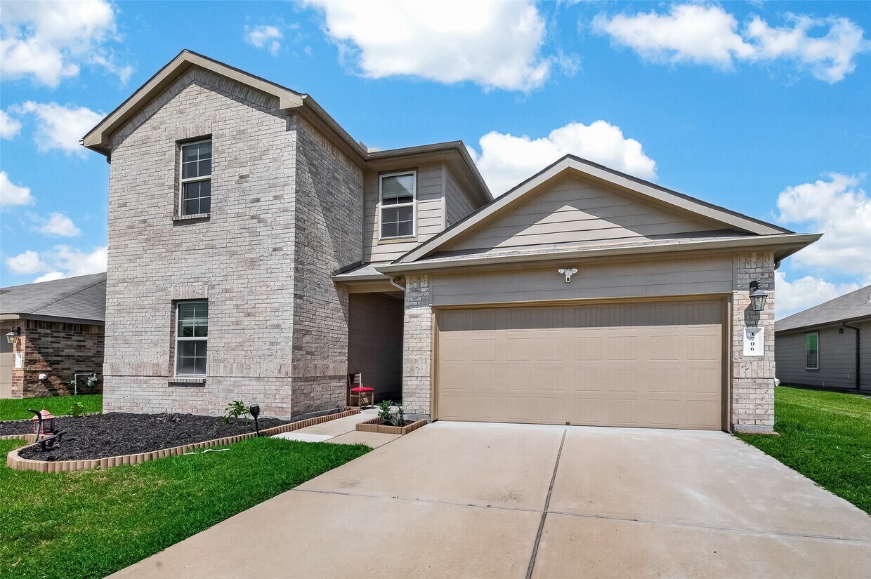 Building Photo - 1706 Cooper Bluff Ct