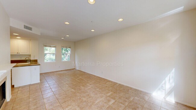 Building Photo - Beautiful 2-Bedroom Home with Resort-Style Amenities
