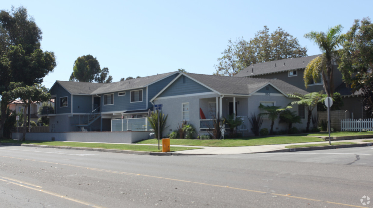 Primary Photo - 950 10th St