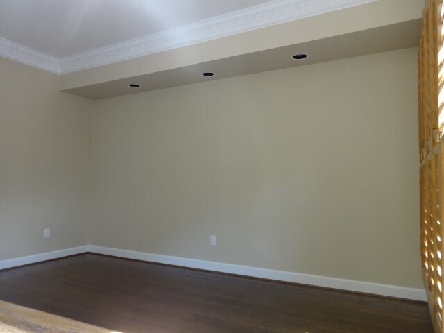 Building Photo - LUXURIOUS MAGRUDER BUILT TOWNHOME